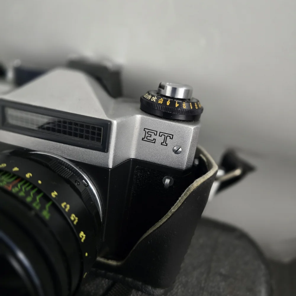 Vintage Russian Zenith 3EHNT ET ZENIT Camera Set With Leather Case and Zoom Lens